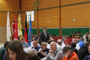 2014_Generalv_Fahnenausm_040